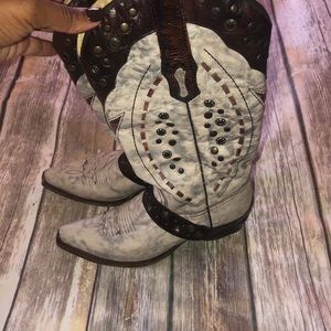 Women cowboy boots